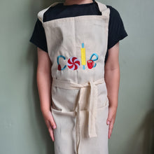 Load image into Gallery viewer, Childrens Personalised Apron / Kids Baking Apron / Kitchen Cooking Apron / Lightweight Childrens Apron
